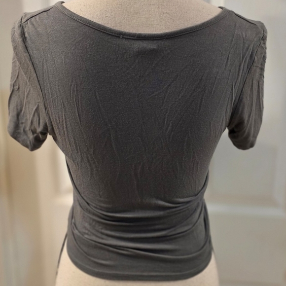 V Neck Ruched Front Top - Picture 2 of 3